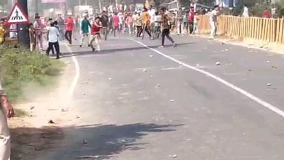 Saharanpur: Chaos due to statement of Yeti Narasimhanand, stones pelted on police after procession