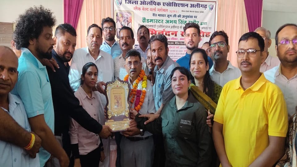 After Rahul Gandhi, Congress leader Vivek Bansal gets four dan black belt