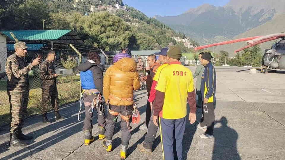 Both climbers trapped on Chaukhamba trek in Chamoli were rescued safely