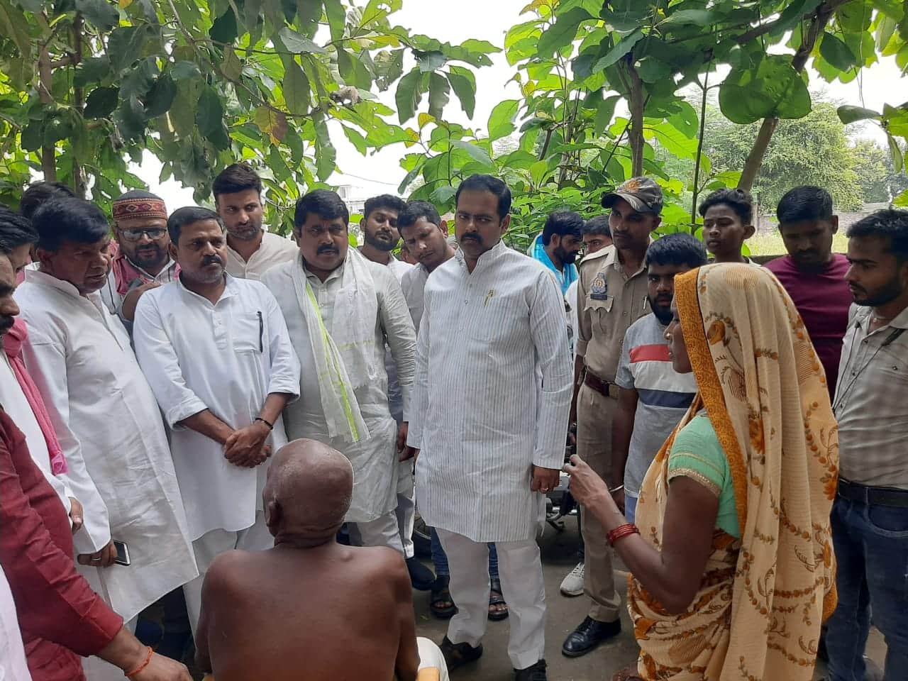 Mirzapur Road Accident Painful Story of family of died in accident