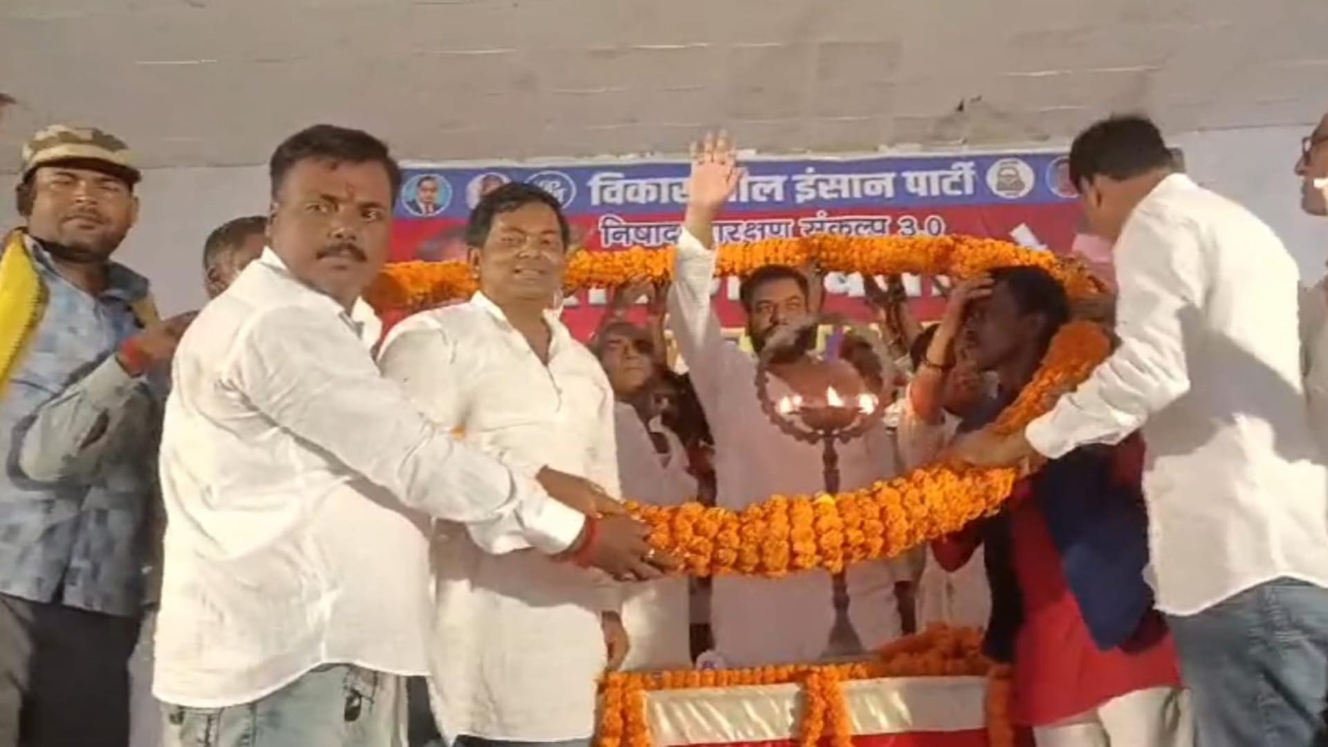 Saharsa News: VIP chief Mukesh Sahni's massive reservation yatra, flood victims, criticized Bihar govt