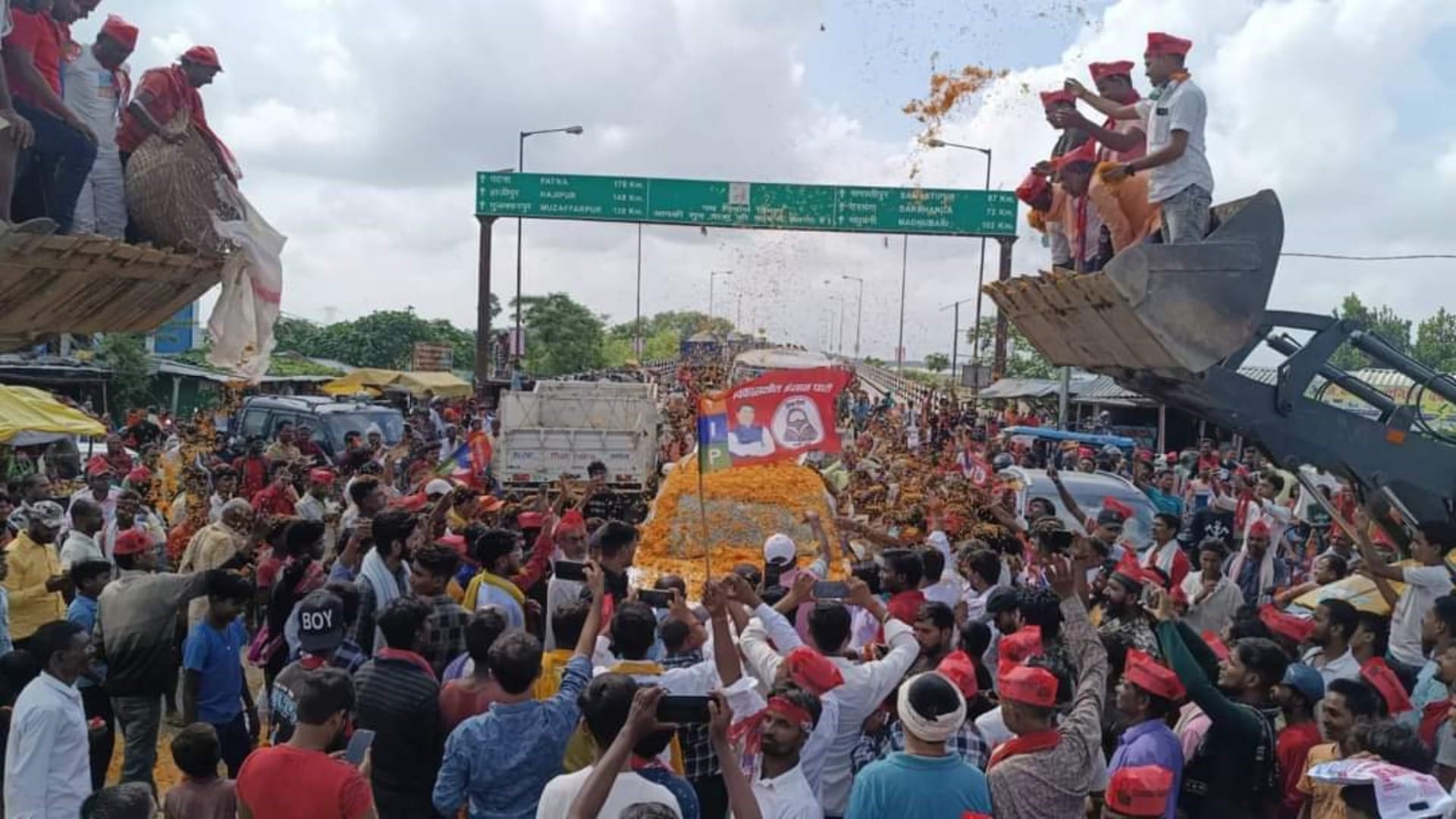 Saharsa News: VIP chief Mukesh Sahni's massive reservation yatra, flood victims, criticized Bihar govt