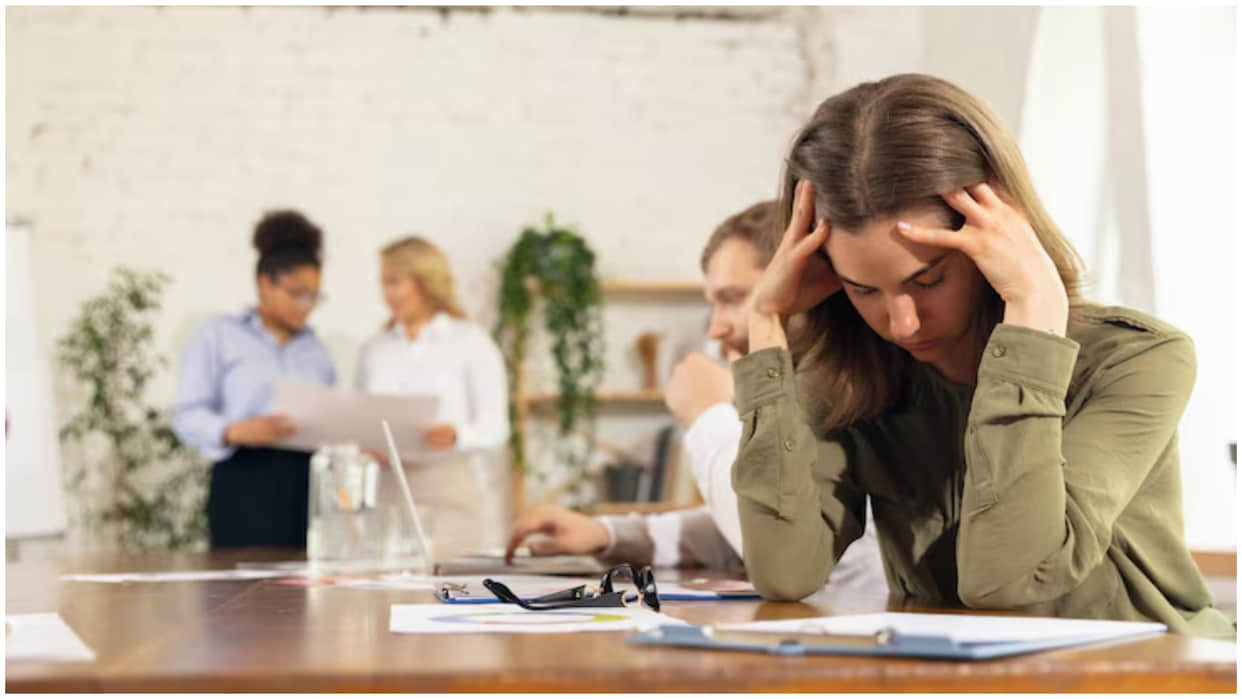 Health Care Tips for Migraine Daily Habits That Can Worsen Headache and Know How to Avoid