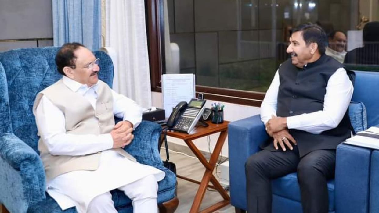 Deputy CM Mukesh Agnihotri advocated opening a medical college in Una met JP Nadda in Delhi