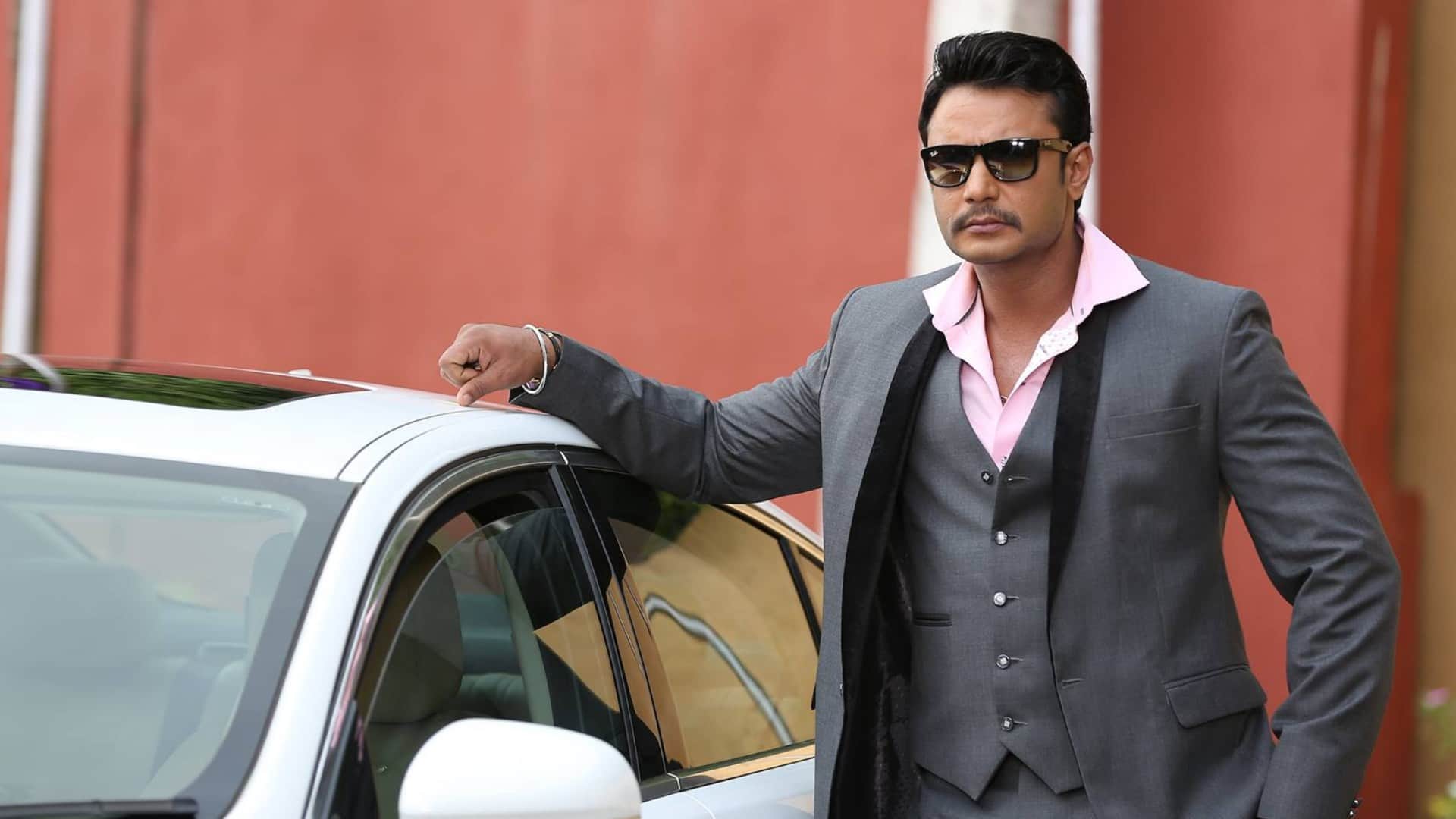 Kannada Actor Darshan is reported mentally ill also facing severe back paon problem supernataural experiences