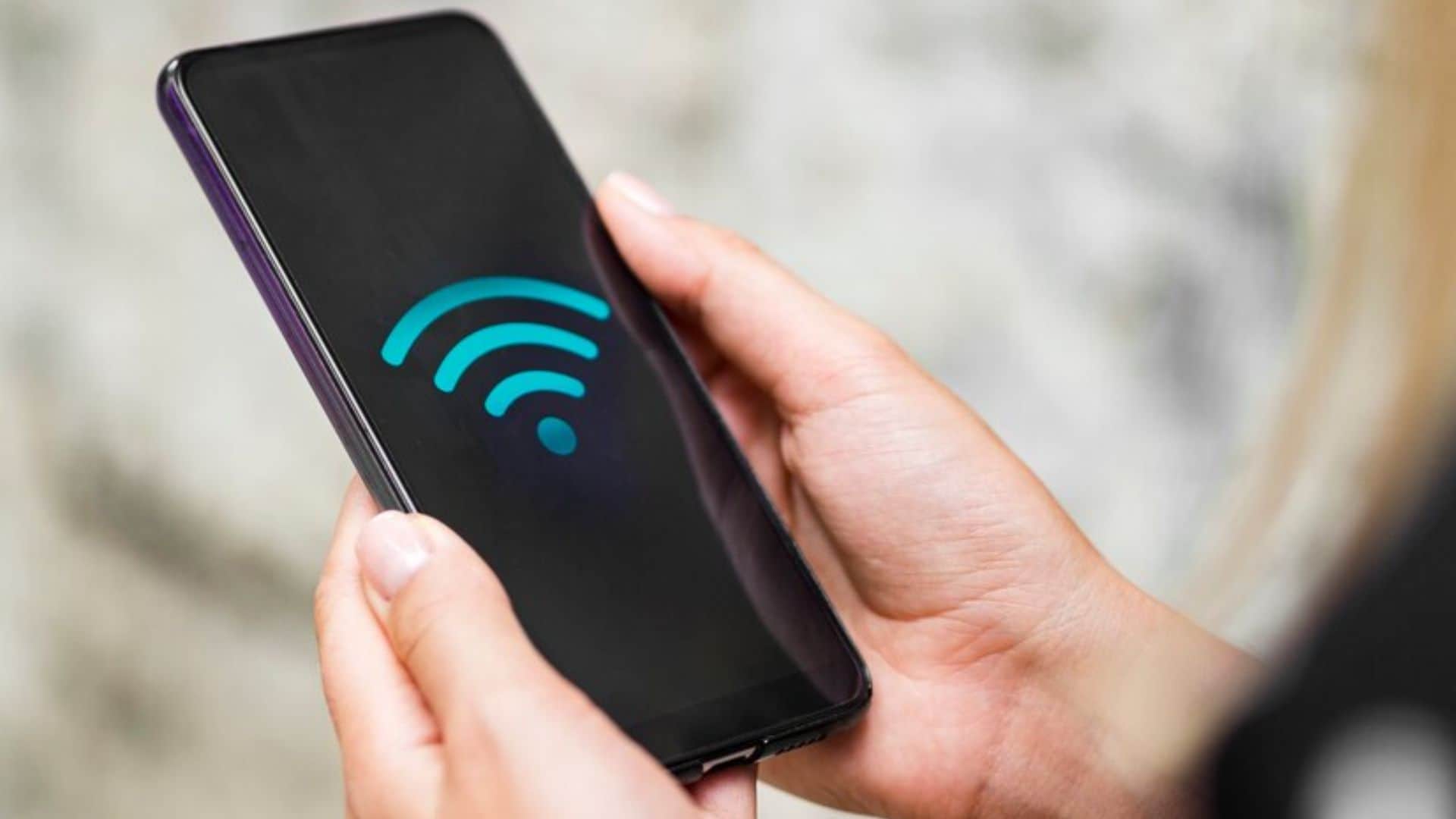 Tech Myths That People Blindly Follow And Damage Their Smartphones