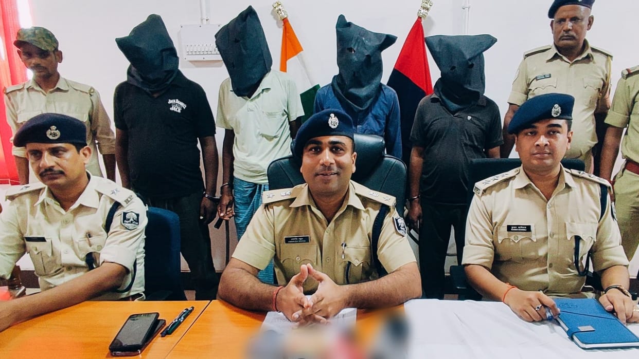 Aurangabad: 4 Naxalites arrested including zonal and sub-zonal commanders carrying reward of Rs 1 lakh each