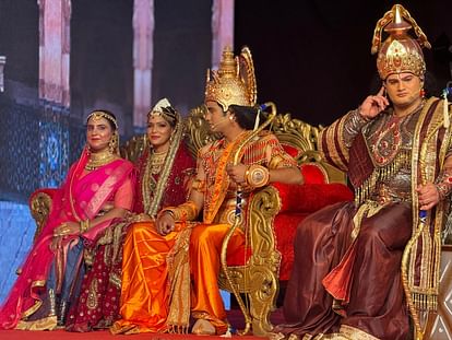 अयोध्या की रामलीला: टूटे पुराने रिकॉर्ड, 41 करोड़ लोगों ने ऑनलाइन देखी रामलीला, 40 देशों में हो रहा प्रसारण Ayodhya Ramlila: Old records broken, 41 crore people watched Ramlila online, telecast in 40 countries