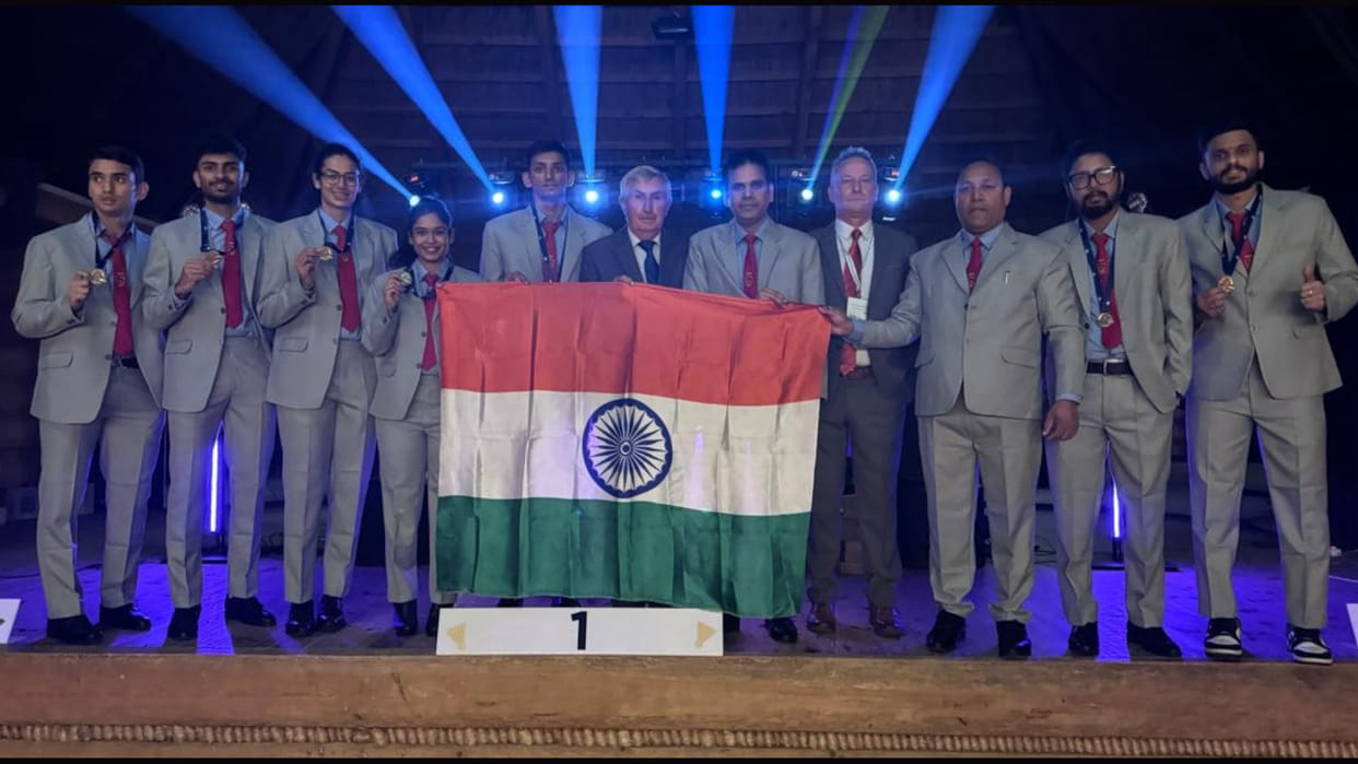 Indian Railways won the international badminton championship under the leadership of CPRO Pankaj Singh