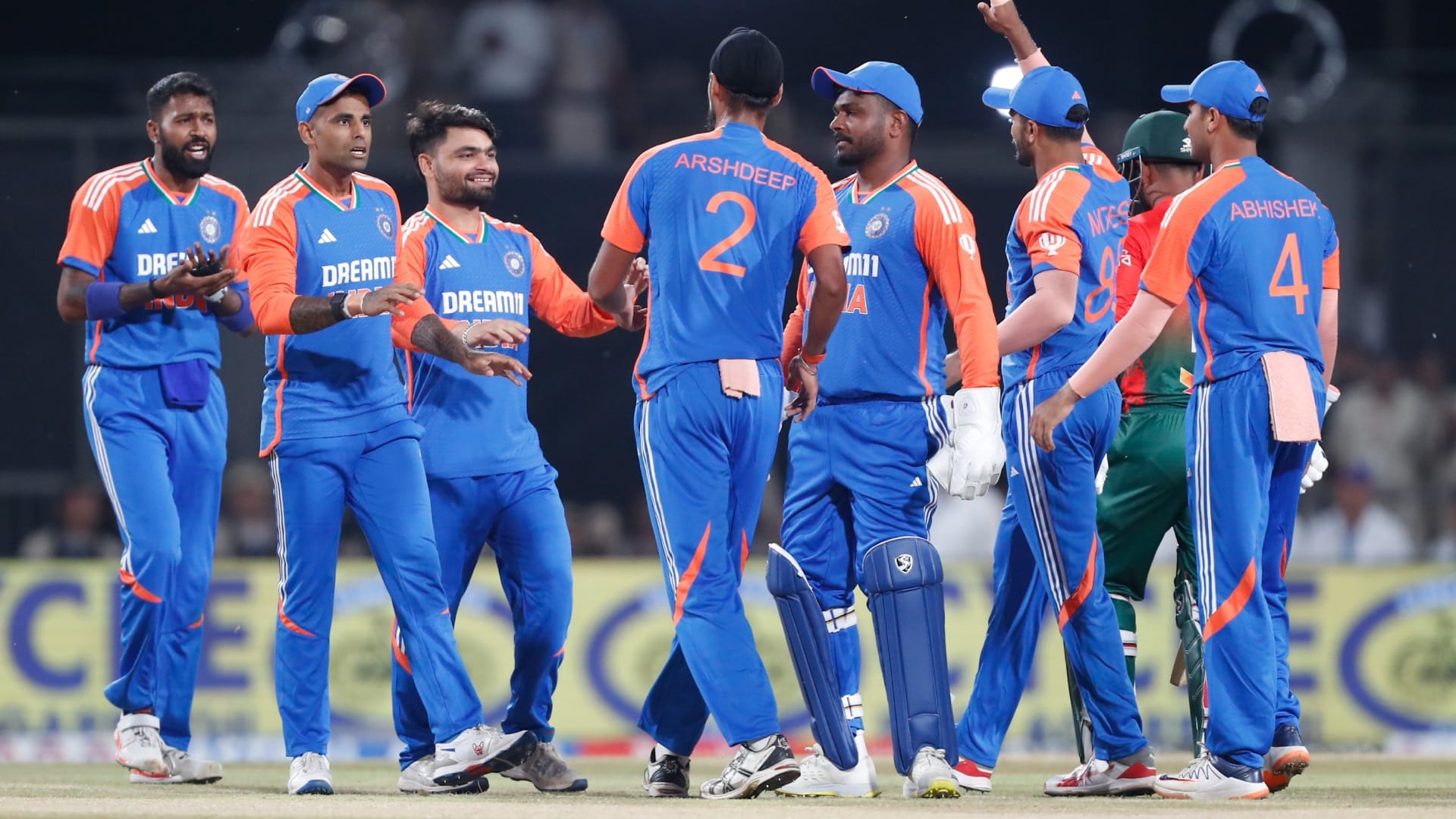 IND vs BAN 1st T20I: Arshdeep Singh expertise in taking wickets in power play, see his brilliant record stats