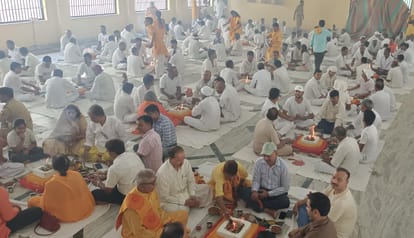 Gayatri family performed havan in Adarsh Jail