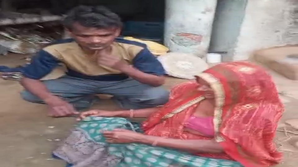 One year old innocent girl was killed by a jackal in Gangiri Aligarh