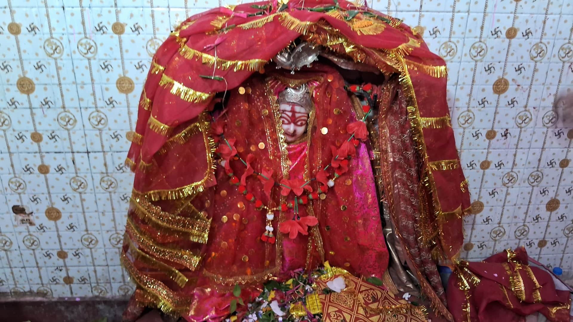 Navratri: no sacrifice in Bhasmi Devi Shaktipeeth Muzaffarpur, tradition of flying pigeons, Nepal-Bengal