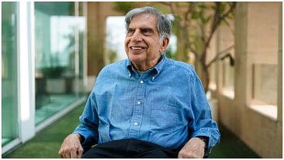 Ratan Tata, chairman, Tata Sons, is in critical condition in intensive care in Mumbai hospital, News in hindi