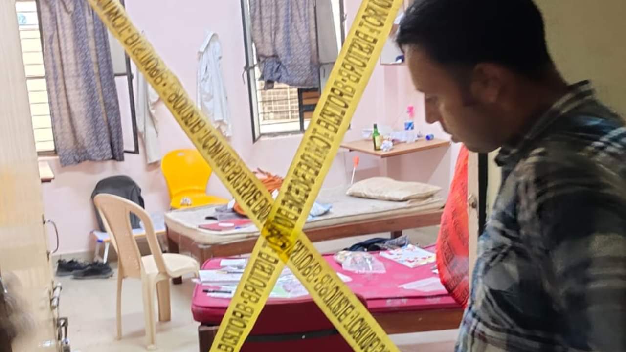 mbbs student death mystery in private medical college in shahjahanpur