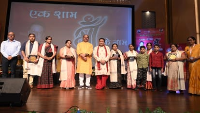 tunes of bhajan singer Anoop Jalota won the hearts of the listeners