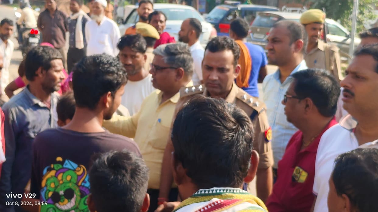 Middle-aged man clashed with police personnel, died after being pushed, villagers created ruckus