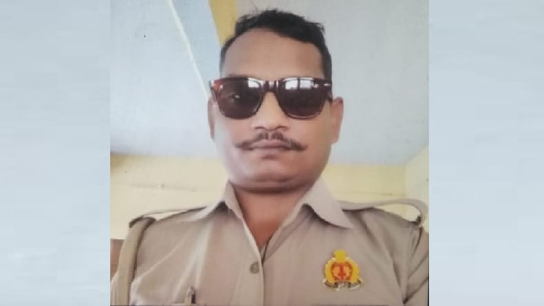 A constable entered a house and molested a woman, SP dismissed him after confirming the allegations