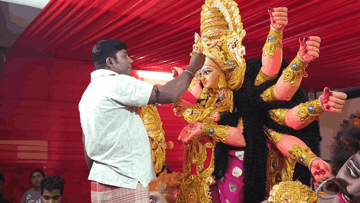 Durga Puja 2024 Preparations in full swing for Durga festival in Kondagaon