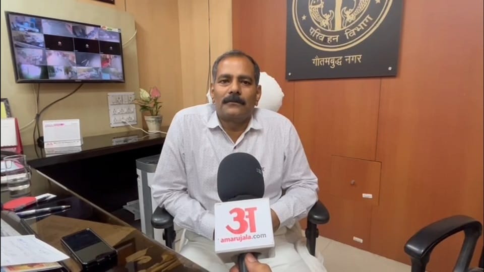 Eight drivers caught getting fitness done by installing meter for Rs 100 in Noida
