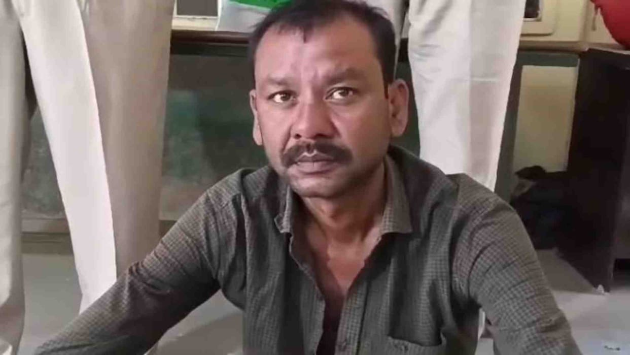 Alwar News: Accountant swindled lakhs of rupees from his own boss