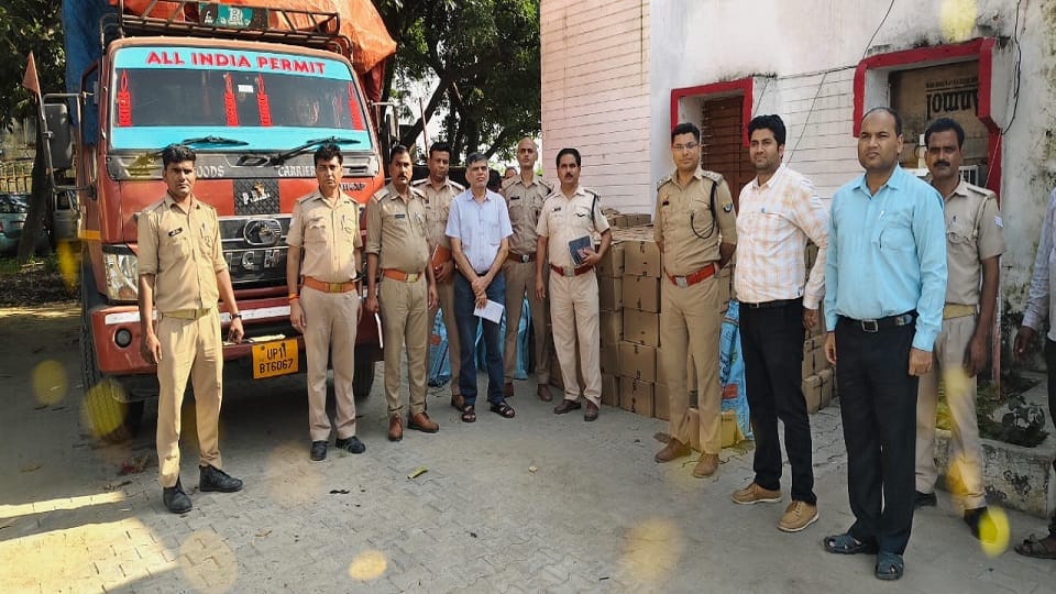 English liquor being transported on fake e-way bill caught