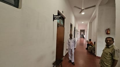 Babu's video goes viral while drinking alcohol in Tehsil