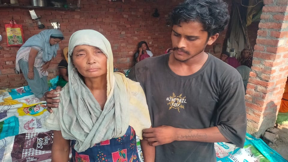 Bijnor: Old man died due to poison, before dying he gestured towards his daughter-in-law