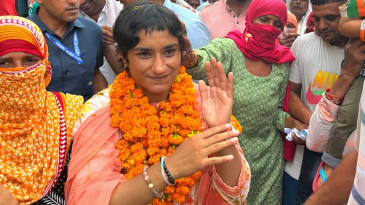 Julana Assembly Election Result 2024 Vinesh Phogat lost paris Olympic medal but won Vidhan Sabha Seat Chunav
