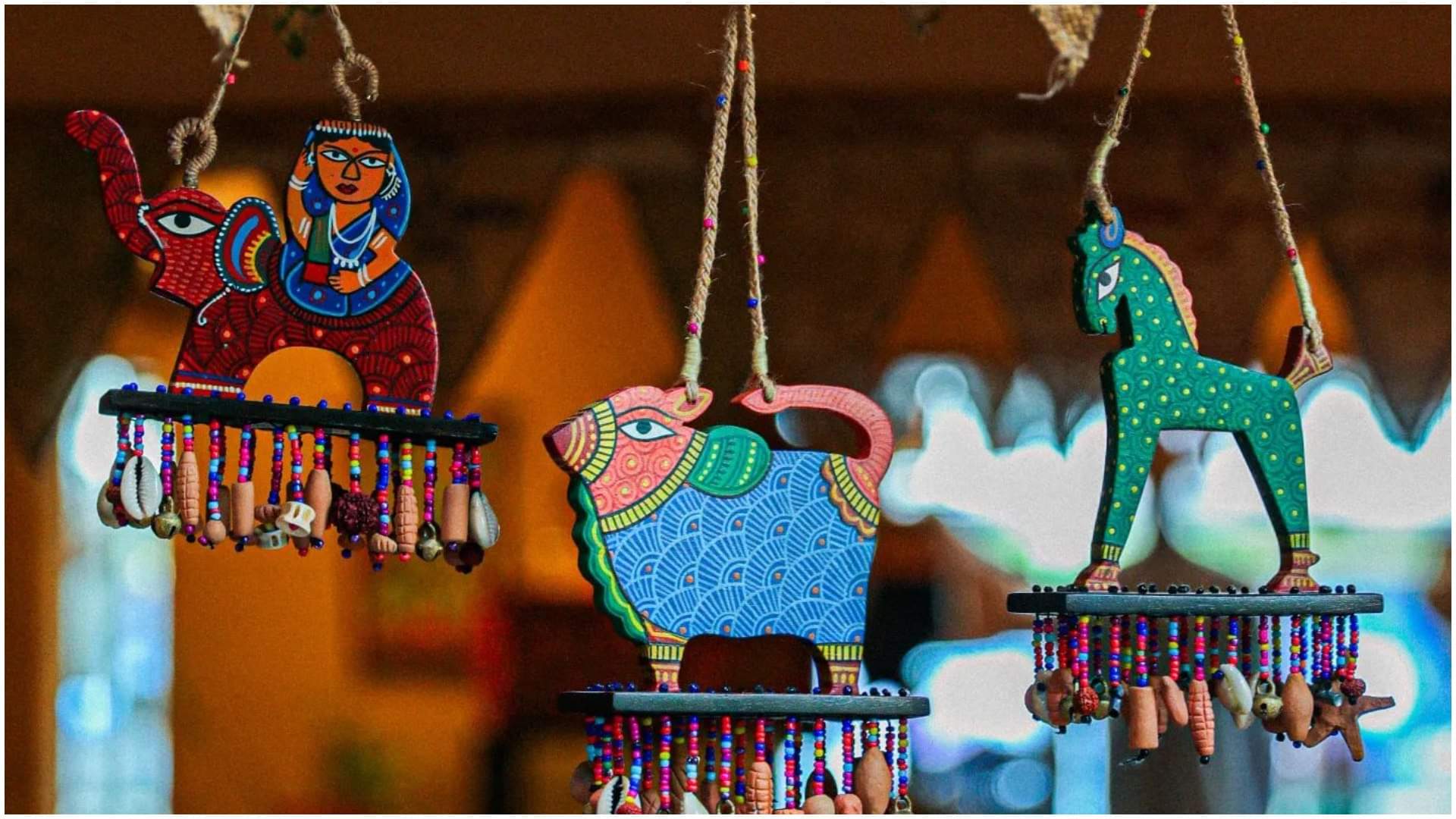 Home Decor Ideas For Festive Season From Wooden Artwork Items