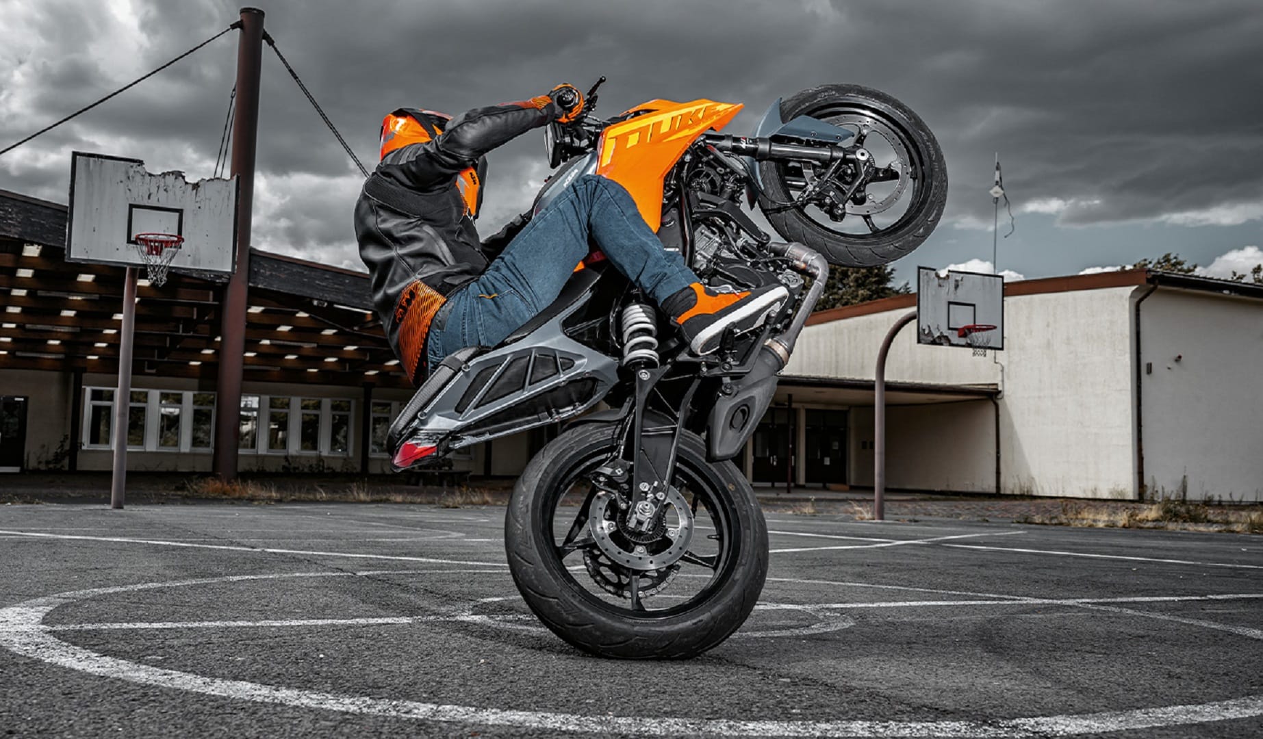 2024 KTM 250 Duke Motorcycle Launched in India Know Price Features Specifications Details