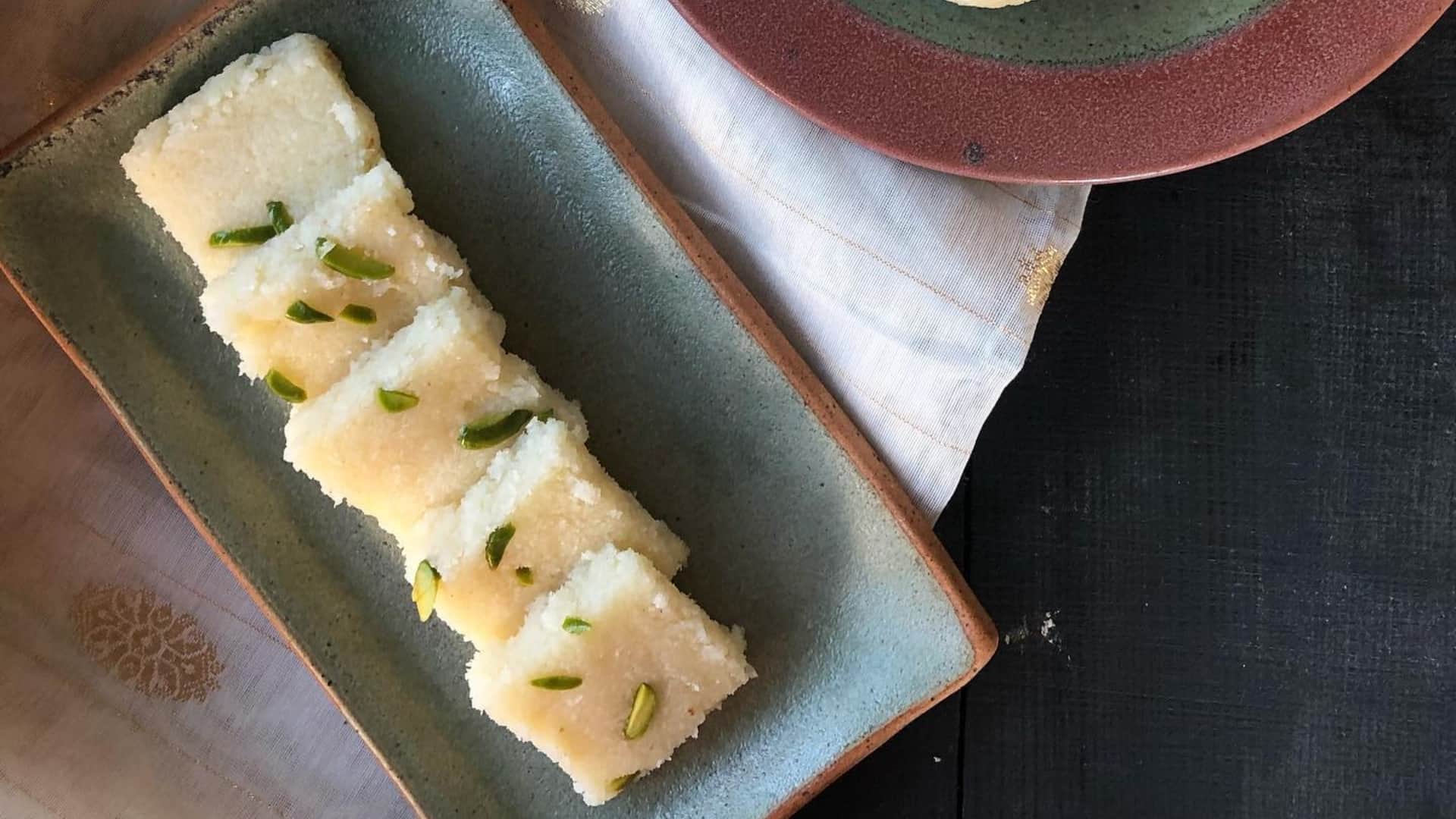 5 Tasty Coconut Dishes You Can Try at Home list in hindi coconut se kya bana sakte hain
