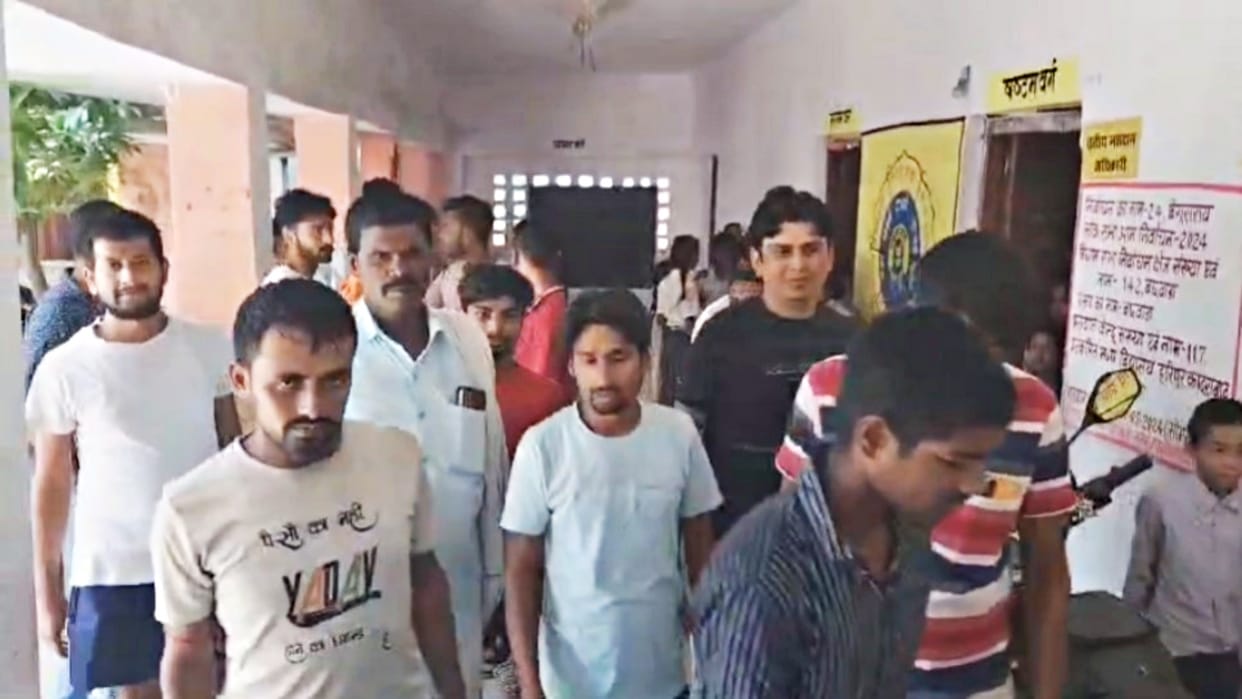 Bihar News: Teacher in Begusarai called Hanuman Ji a Muslim, uproar over controversial statement