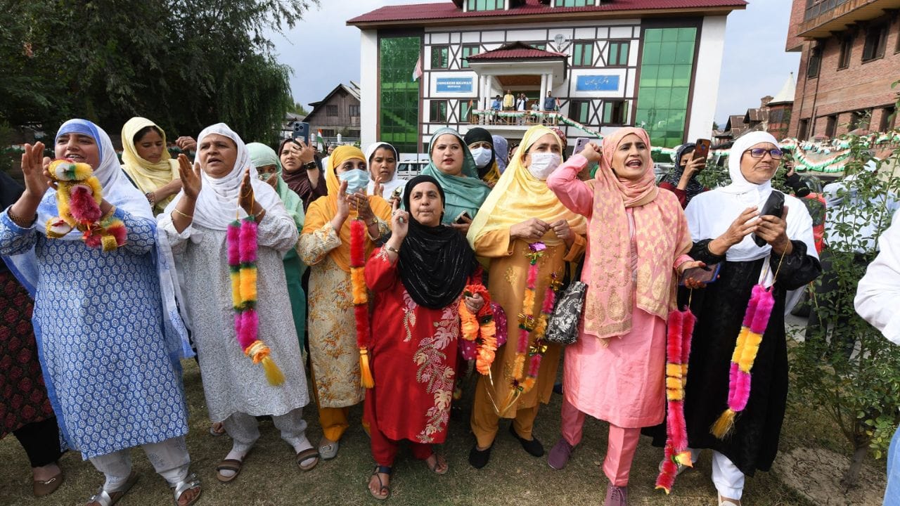 Jammu Kashmir Election 2024: Karra's dominance in Shalteng, Tariq Hameed won by 14395 votes, see photos