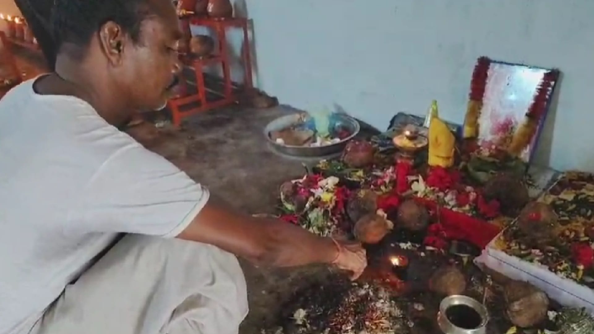 In Navratri not Goddess but paretin is worshipped This unique temple in Chhattisgarh