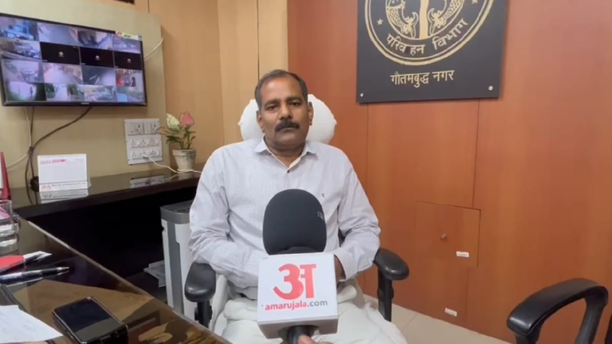 Number of people passing test decreased in Noida and applicants decreased by 86 percent.