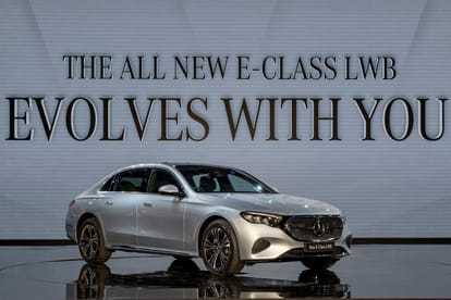 Mercedes-Benz E-Class LWB