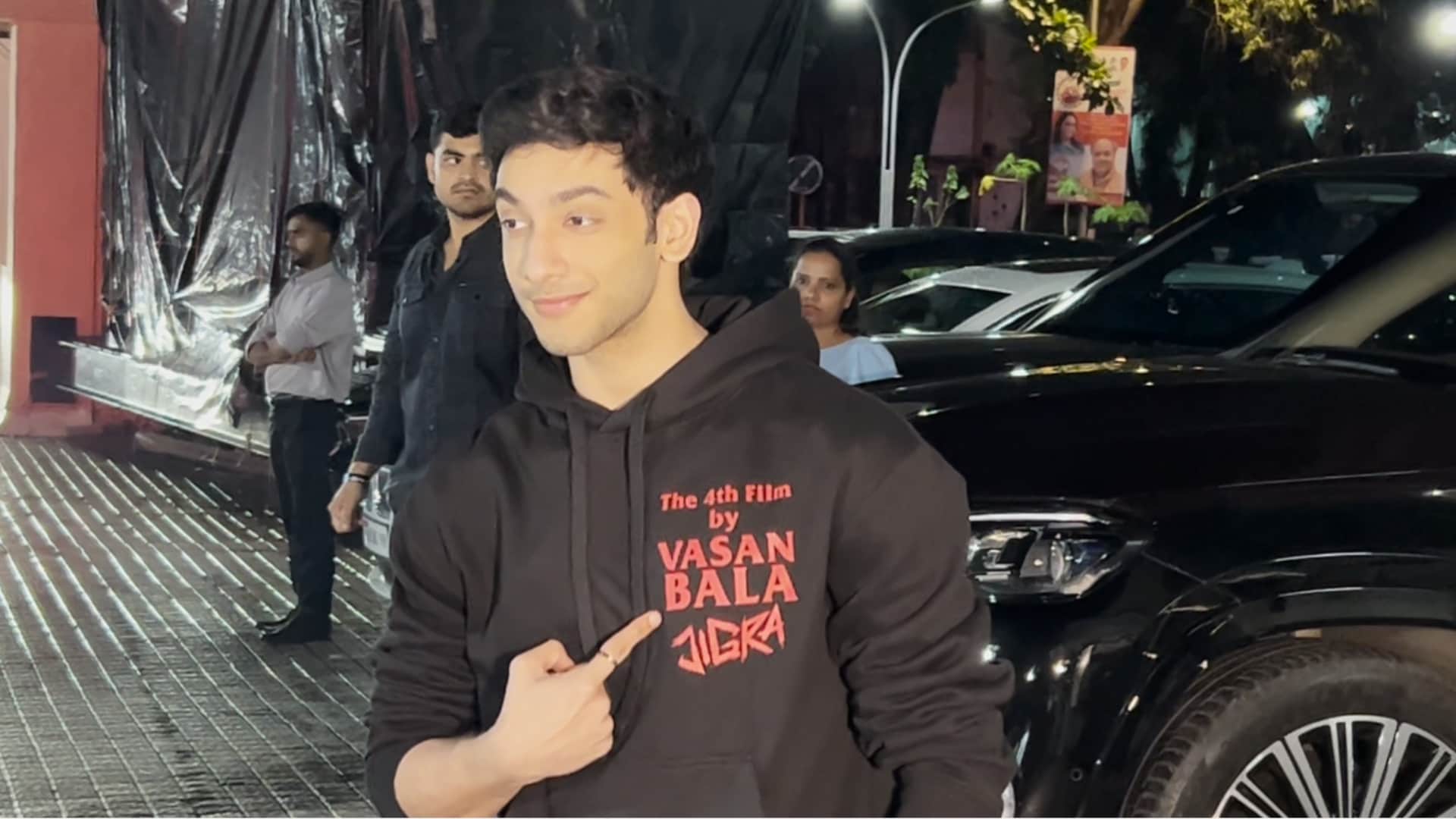Jigra special screening alia bhatt vedang raina karan johar neetu kapoor radhika madan rashmika mandanna
