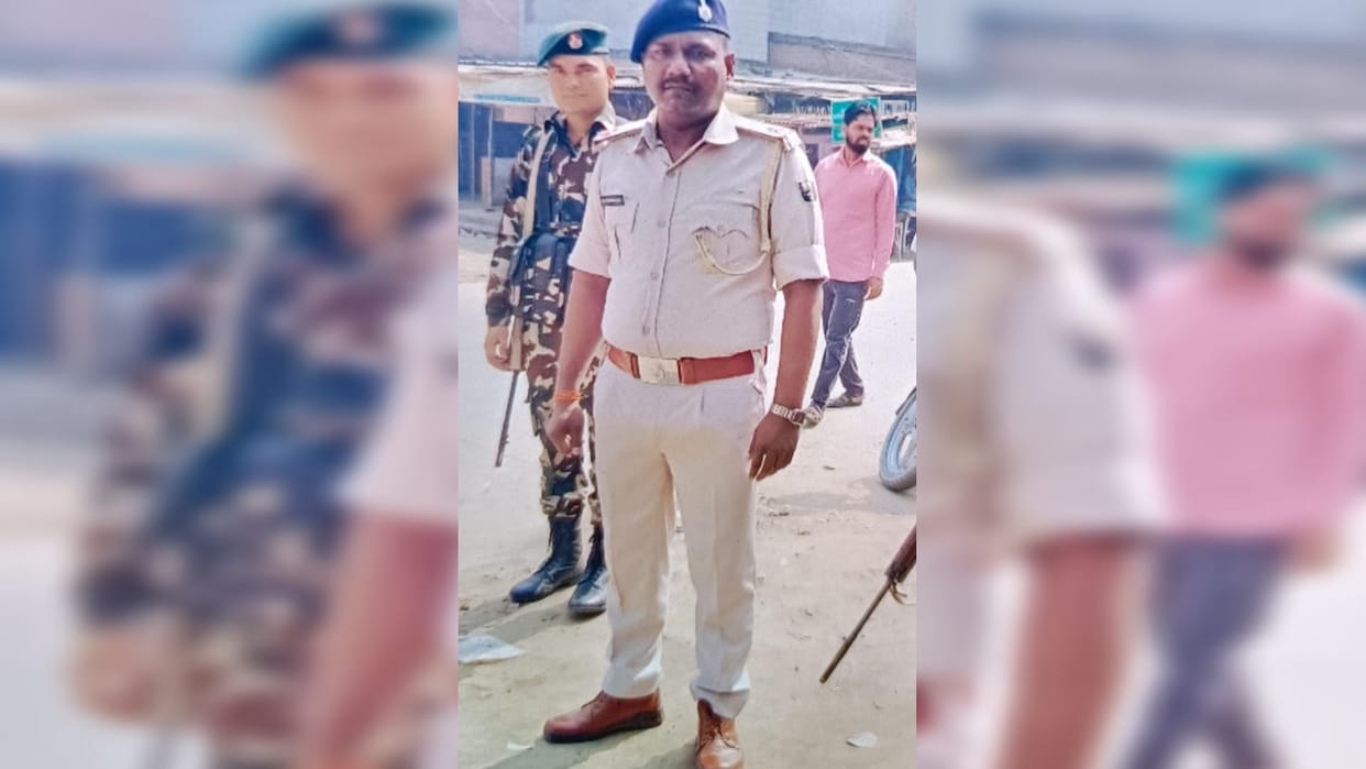SP arrested an ASI and a drug smuggler and sent them to jail