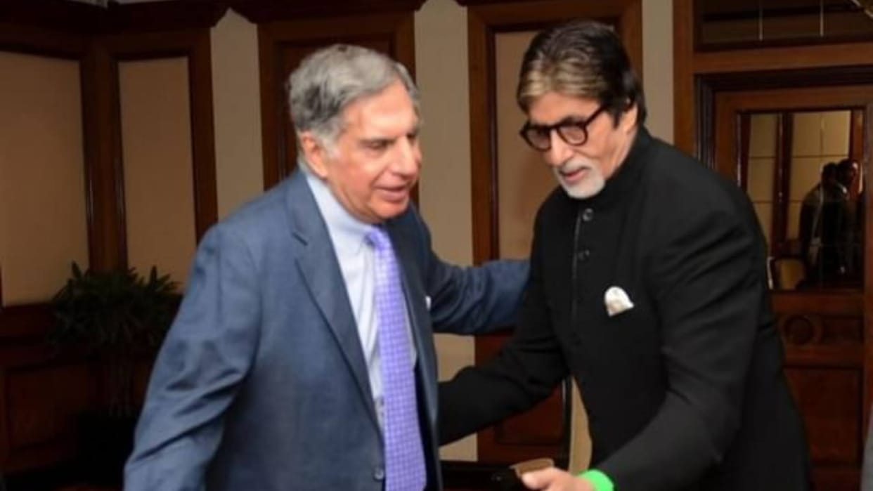 Amitabh Bachchan Penned An Emotional Tribute To Late Industrialist Ratan Tata says An era has just passed away