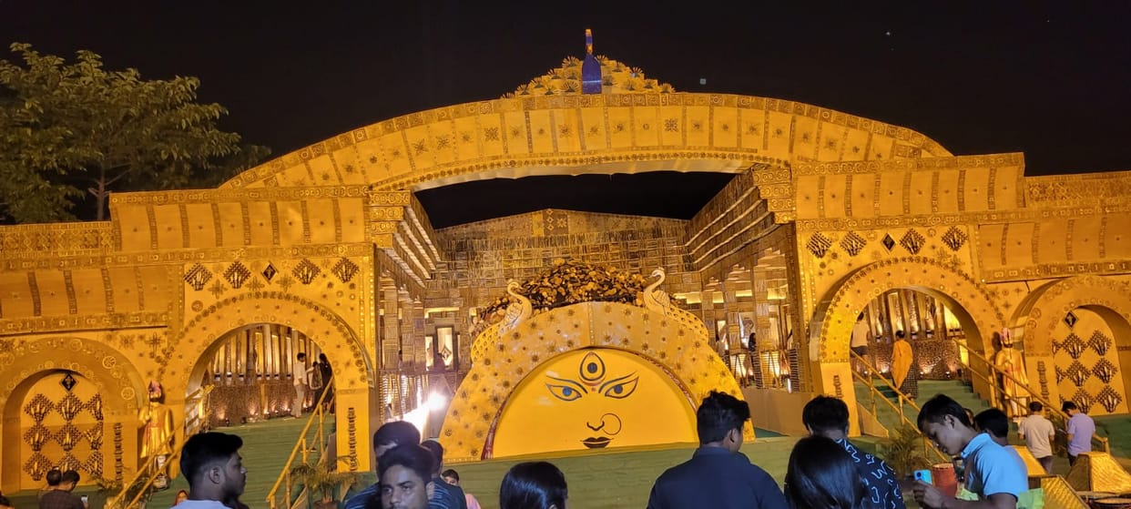 Bihar: Purnia's unique puja pandal becomes the center of attraction