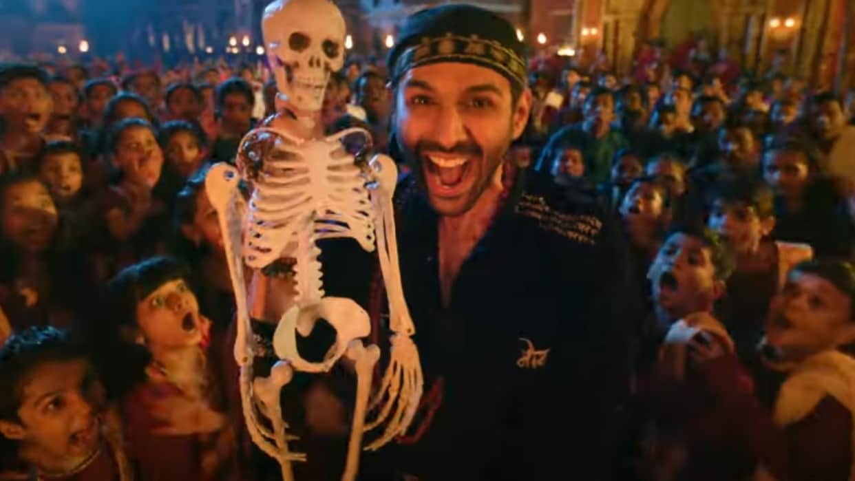 Bhool Bhulaiyaa 2 VS Bhool Bhulaiyaa 3 1st weekend Box office report comparison Kartik Aaryan Anees Bazmee Mov