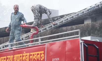 Lucknow: Second illegal warehouse blazed in 30 hours, fire in electronic equipment warehouse in Madiyav, compr