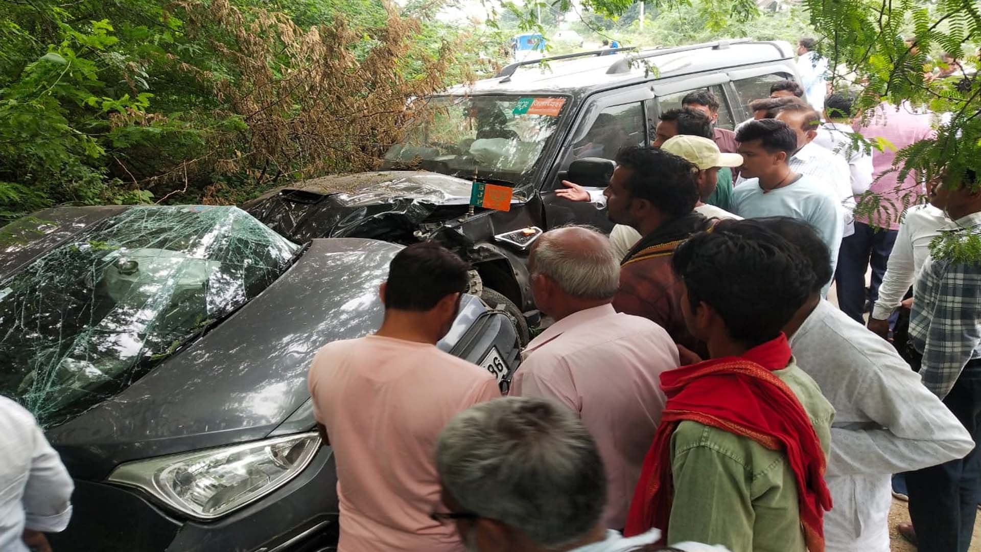 Jalaun Engineer Travelling In Car Dies After Being Hit By