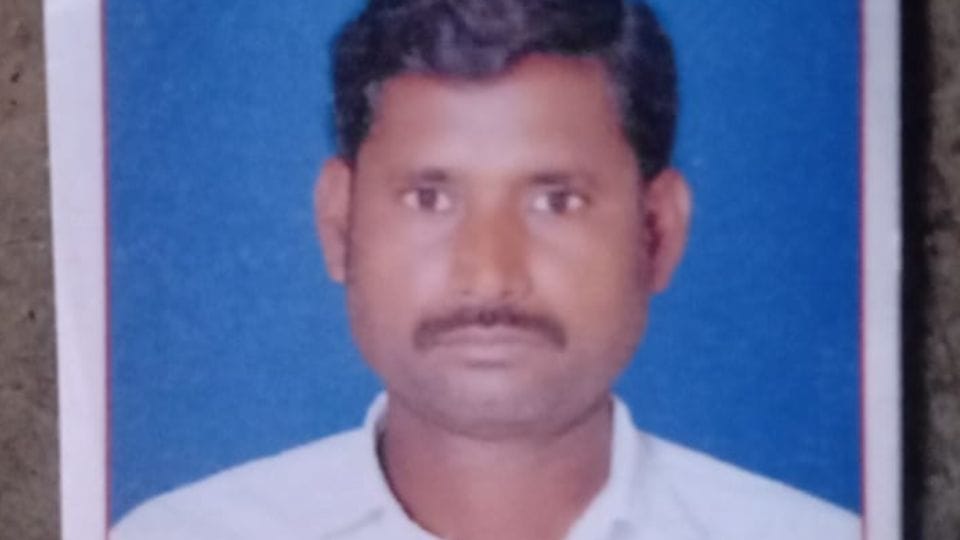 Young man killed girlfriend husband in Durg