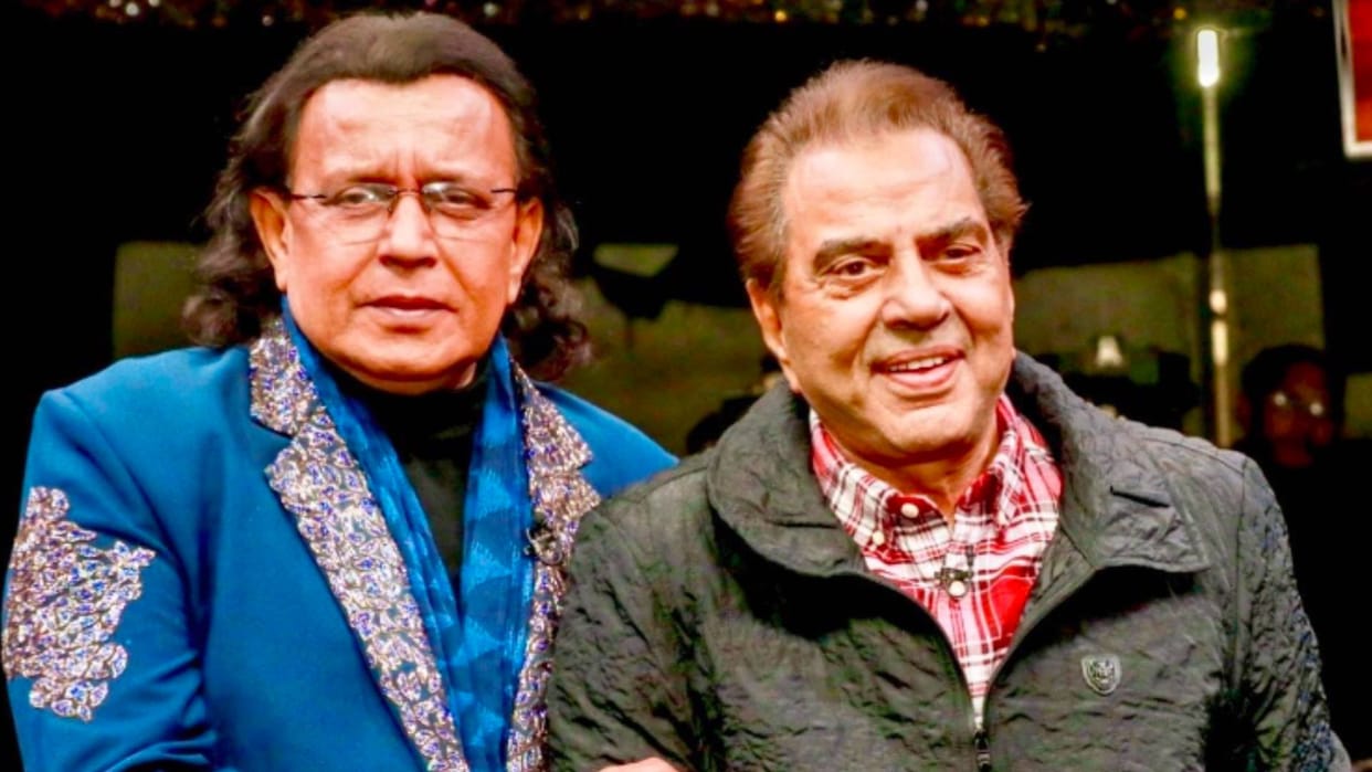 Dharmendra expressed his affection by sending Mithun Chakraborty congratulations for Dada Saheb Phalke Award