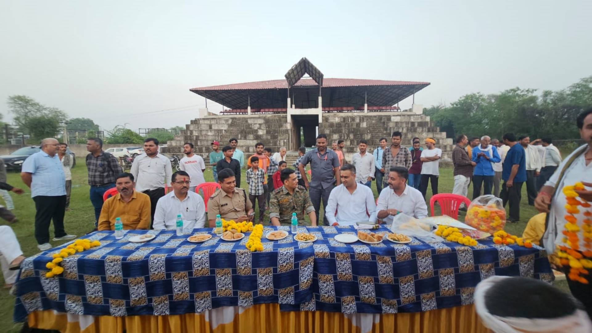 MP News Former minister Manvendra Singh performed Bhoomi Pujan of Chhatarpur sports ground