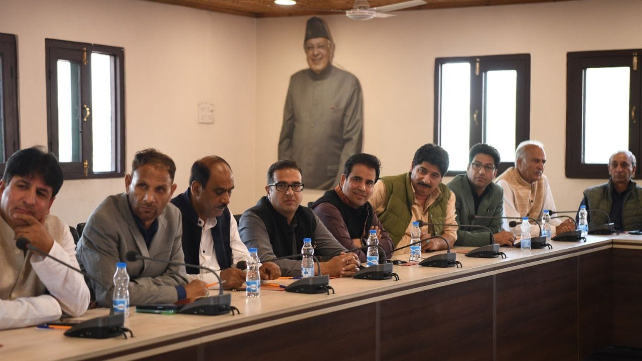 Jammu Kashmir: Omar Abdullah's dominance in NC; Legislative party leader was unanimously elected, see pictures