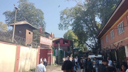 Jammu & Kashmir: National Conference Legislature Party meeting begins, all newly elected MLAs including Farooq