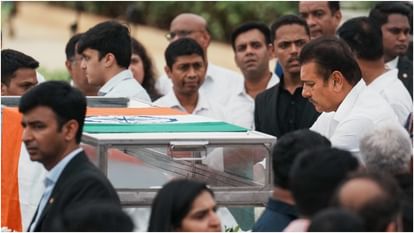 Crowd gathered to see Ratan Tata for the last time, from Home Minister to Ambani came to bid him last farewell